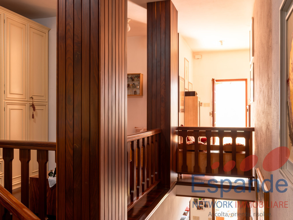gallery gallery-image
