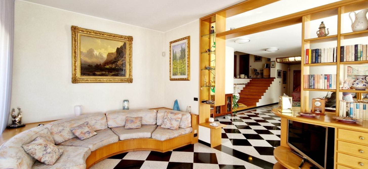 gallery gallery-image