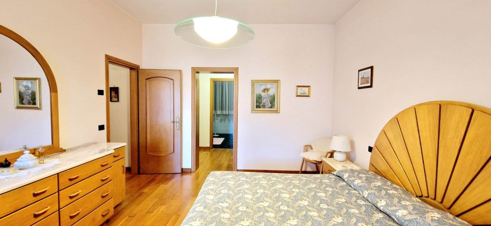 gallery gallery-image