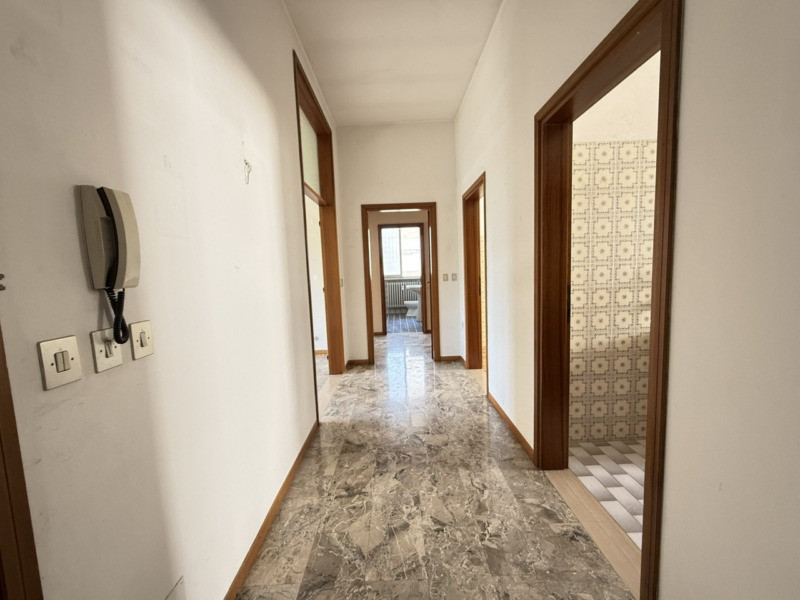 gallery gallery-image