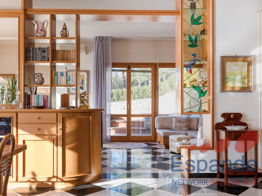 gallery gallery-image