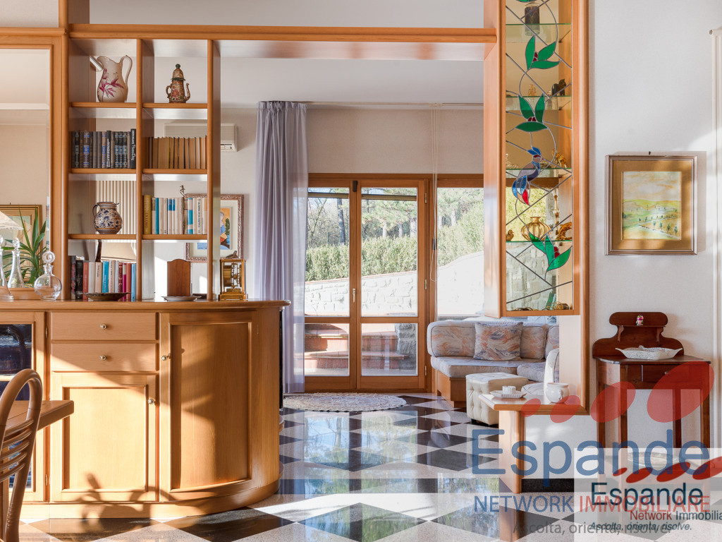 gallery gallery-image