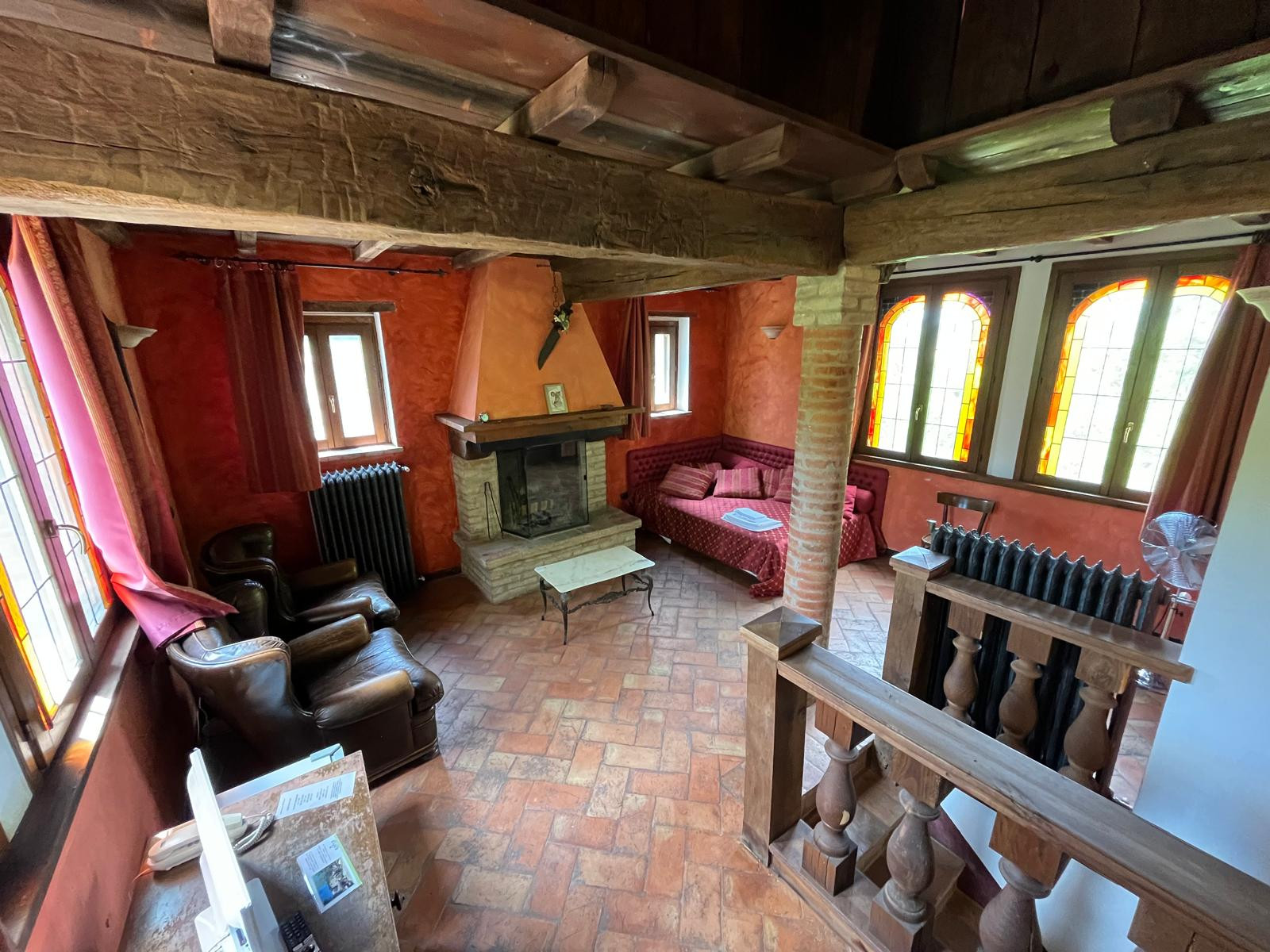 gallery-image