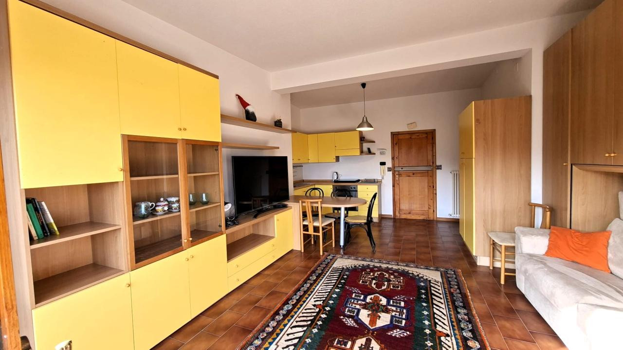 gallery gallery-image