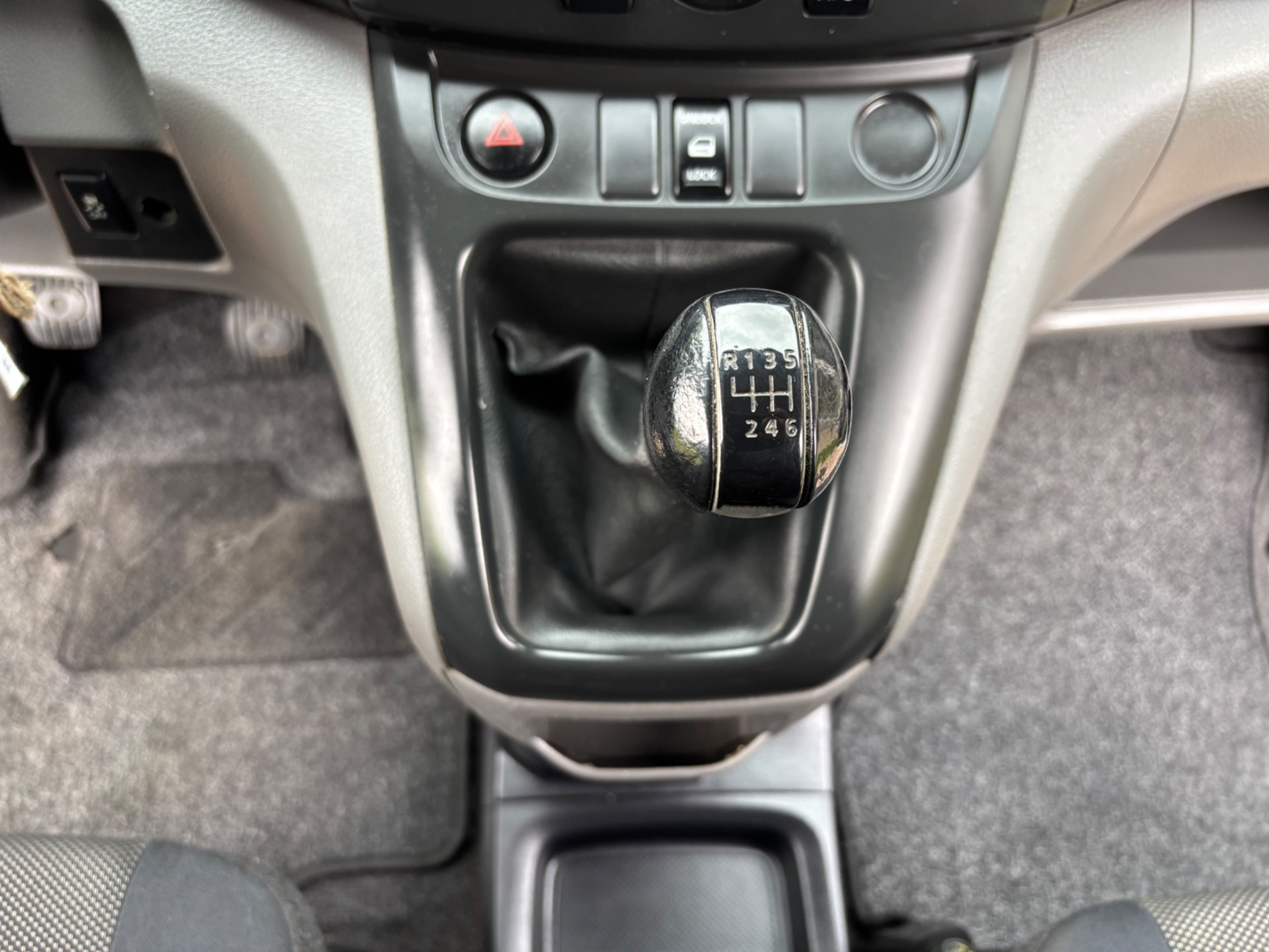 gallery-image