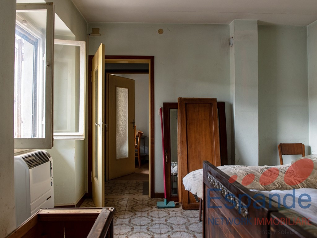 gallery gallery-image