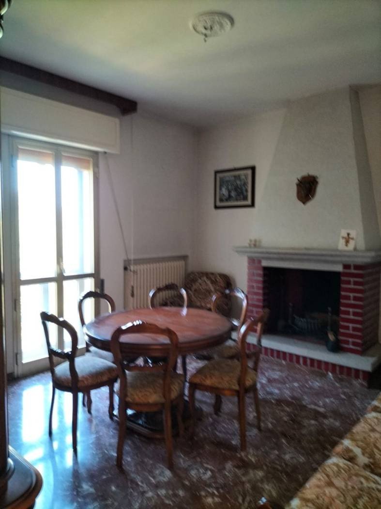 gallery gallery-image