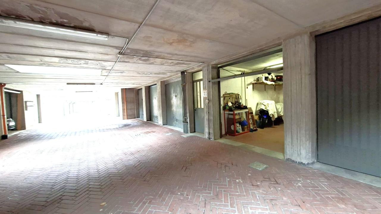 gallery gallery-image