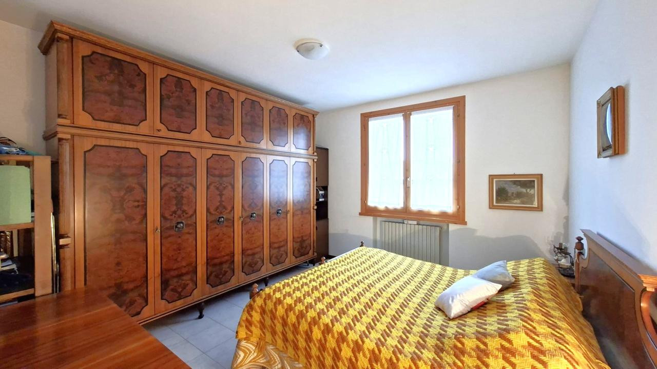 gallery gallery-image