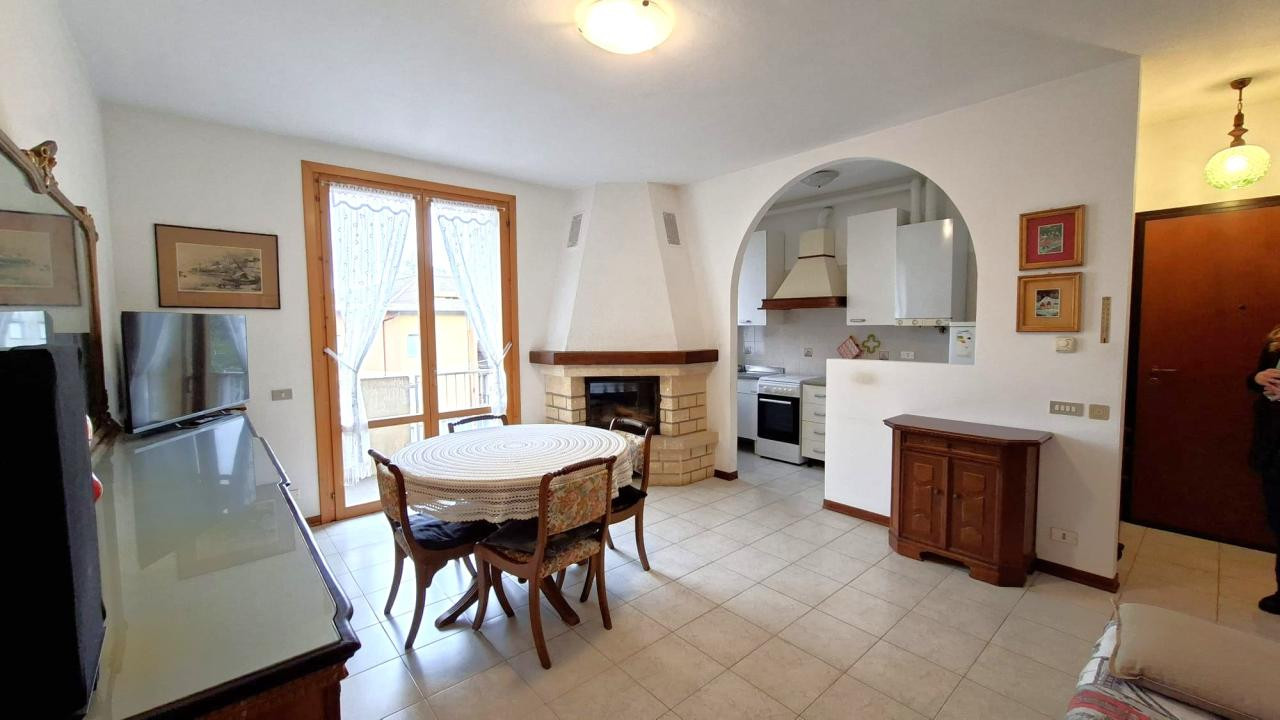 gallery gallery-image