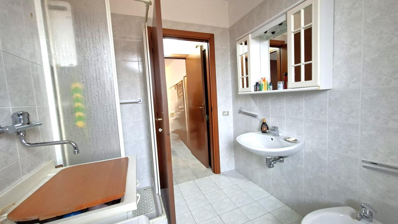 gallery gallery-image