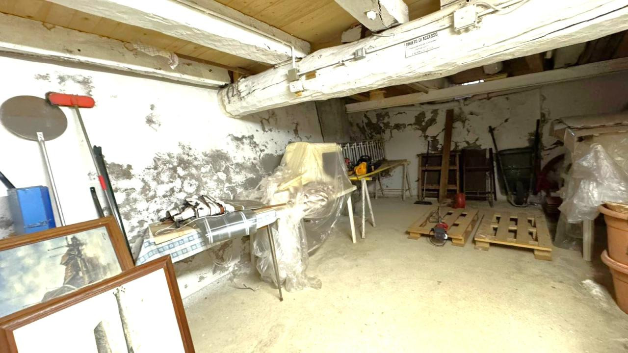 gallery gallery-image